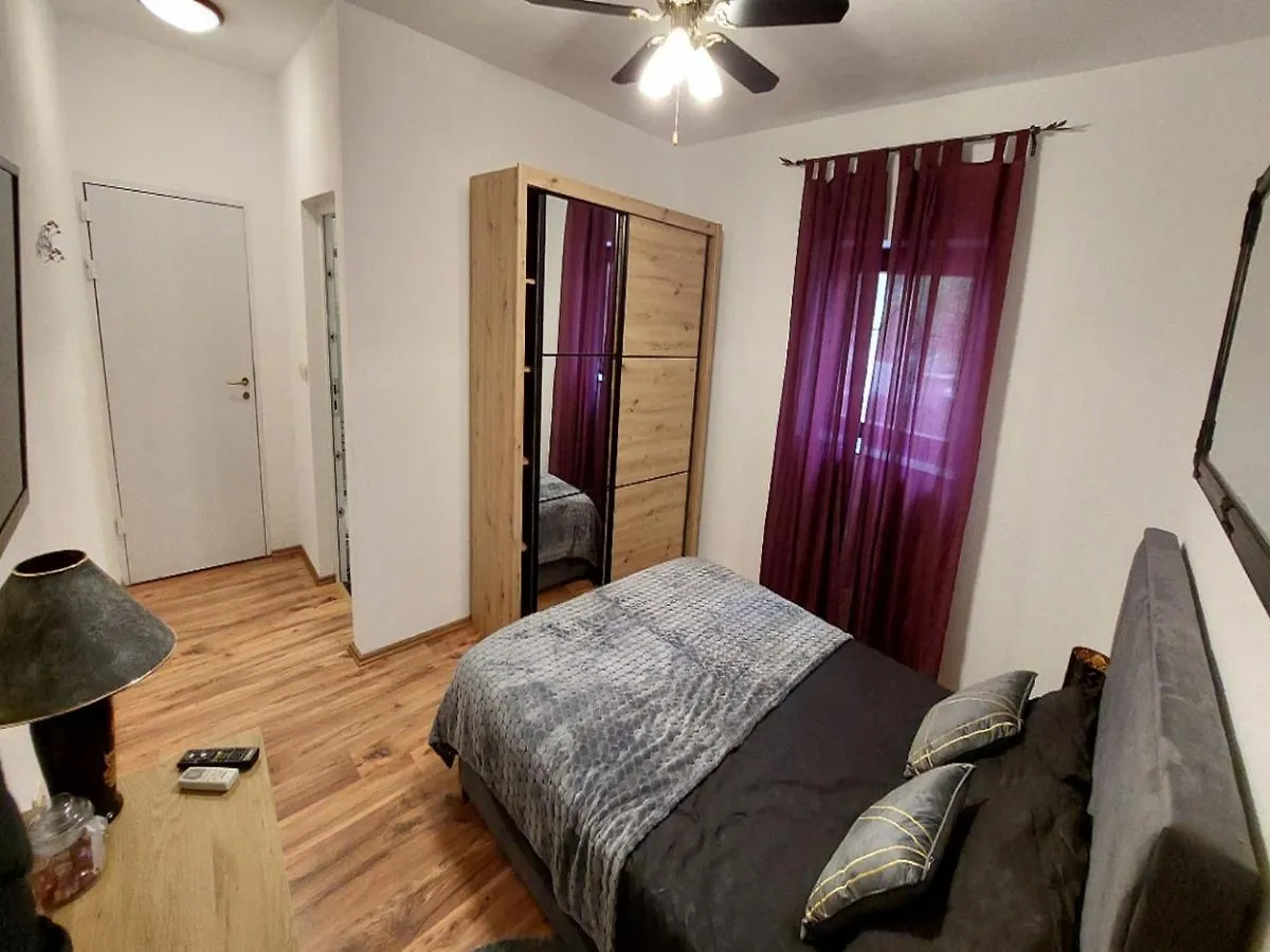 Rooms Argo Cres